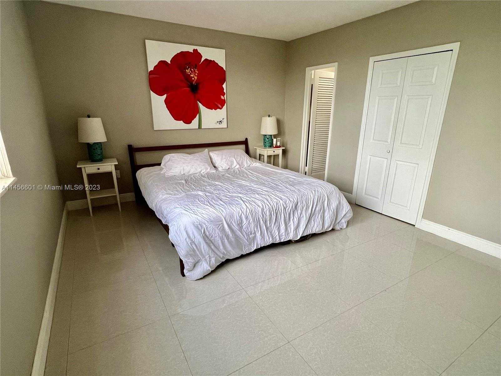 Small Image of 10185 COLLINS AVE #203, Bal Harbour Number 9