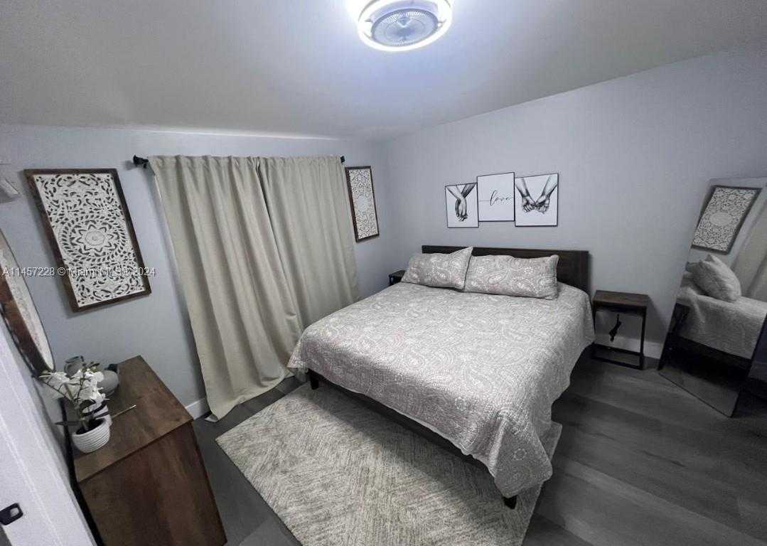 Small Image of 8525 SOUTH WEST 152ND AVE #282, Miami Number 9