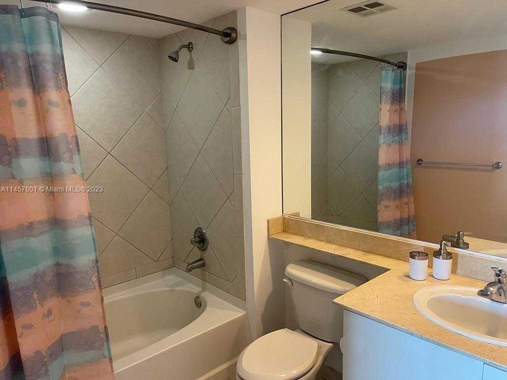 Small Image of 325 SOUTH BISCAYNE BLVD #3716, Miami Number 14