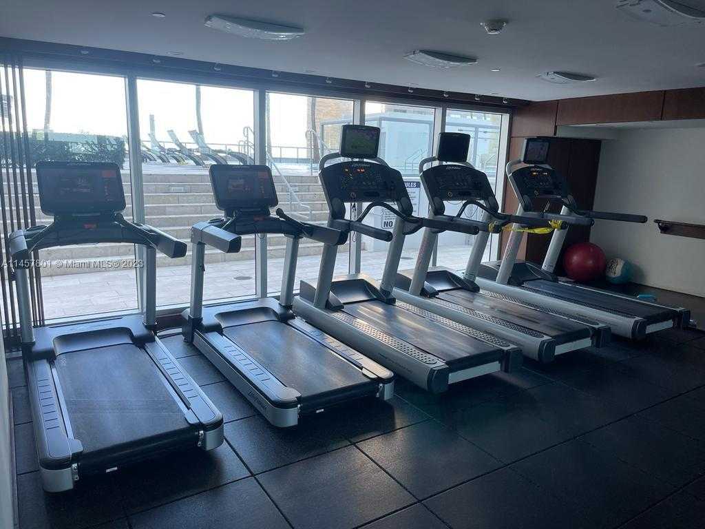 Small Image of 325 SOUTH BISCAYNE BLVD #3716, Miami Number 23