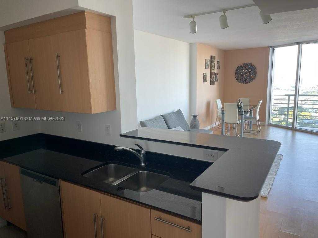 Small Image of 325 SOUTH BISCAYNE BLVD #3716, Miami Number 36