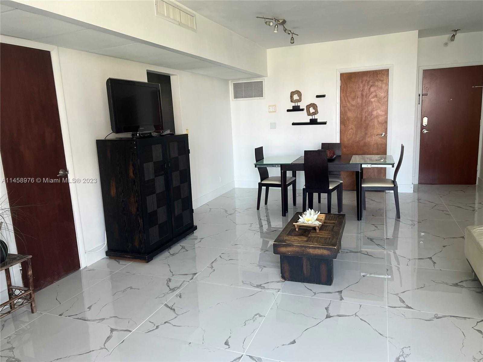 Small Image of 3801 SOUTH OCEAN DR #6S, Hollywood Number 5