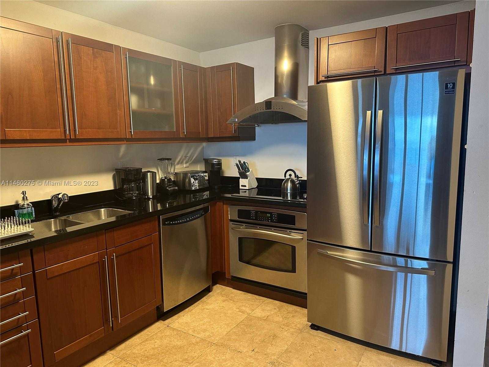 Small Image of 2301 COLLINS AVE #1525, Miami Beach Number 2