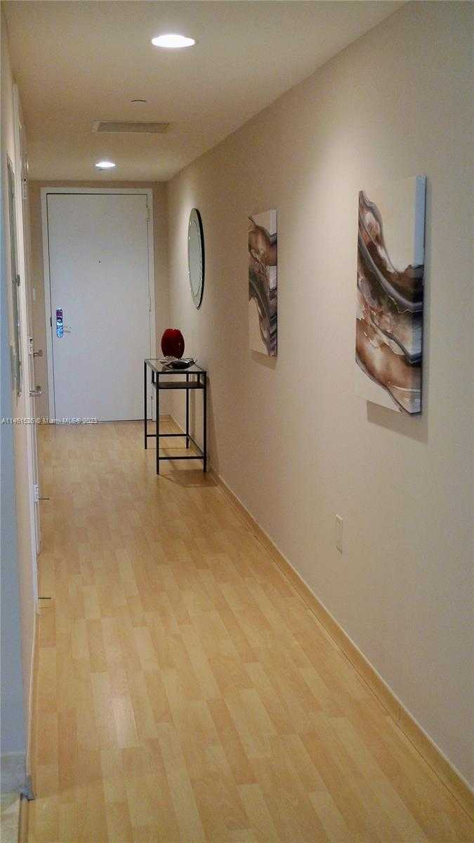 Small Image of 1830 SOUTH OCEAN DR #1705, Hallandale Beach Number 11