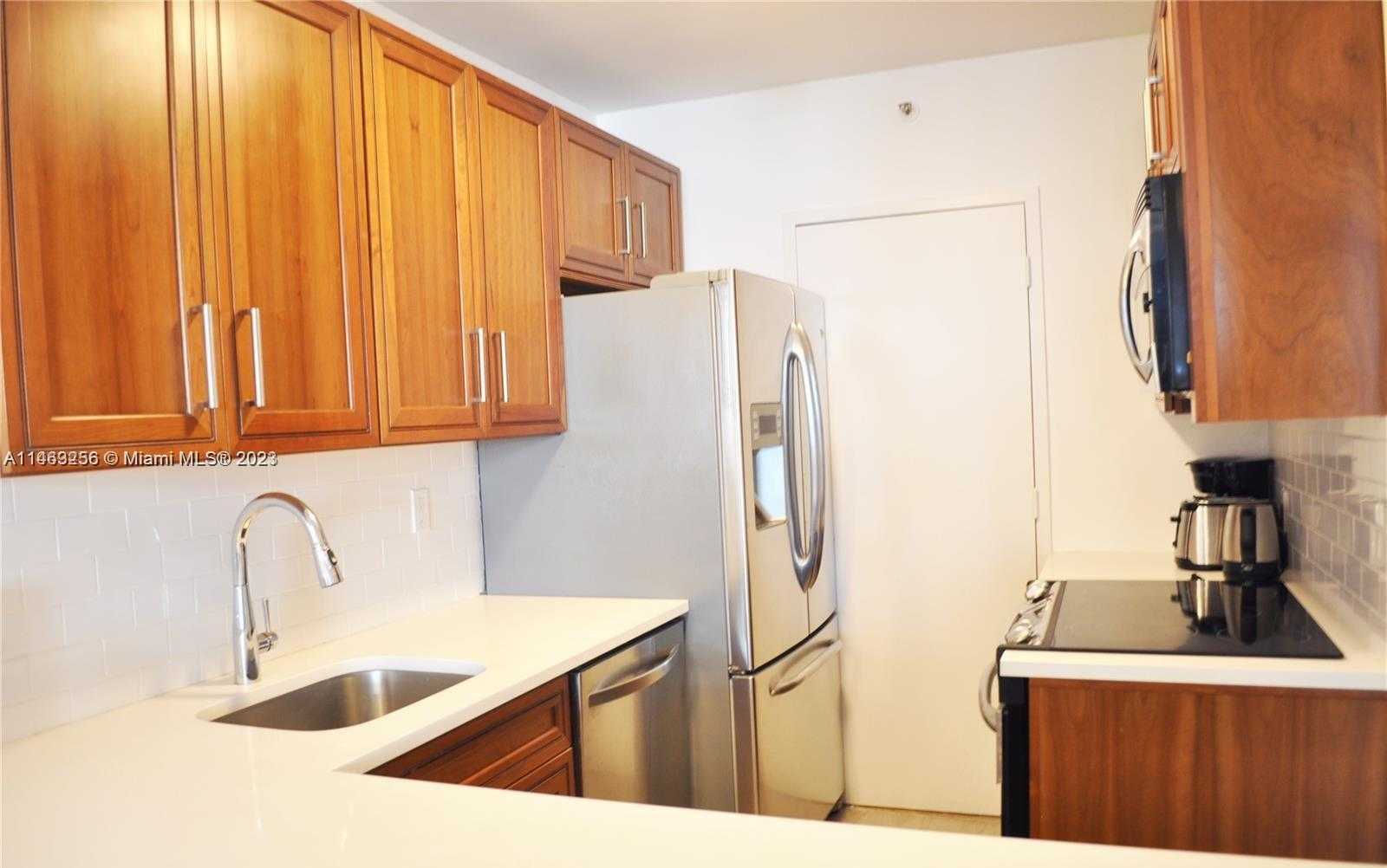 Small Image of 100 LINCOLN RD #435, Miami Beach Number 5
