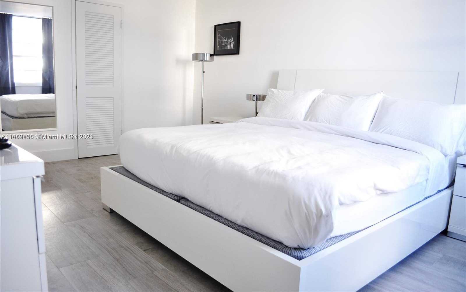 Small Image of 100 LINCOLN RD #435, Miami Beach Number 7