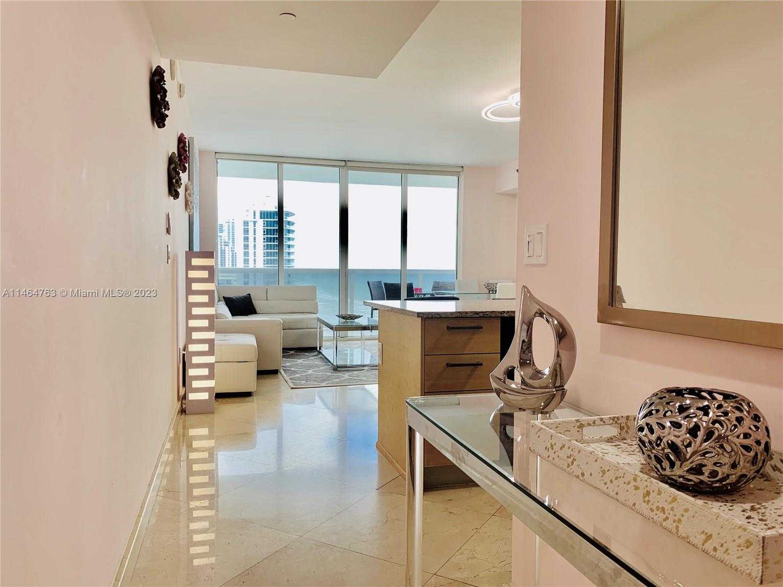 Small Image of 1830 SOUTH OCEAN DR #1912, Hallandale Beach Number 21