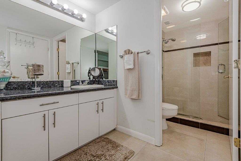 Small Image of 2301 COLLINS AVE #803, Miami Beach Number 22