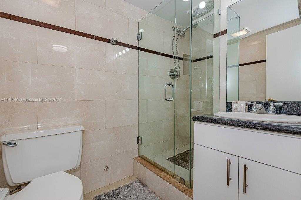 Small Image of 2301 COLLINS AVE #803, Miami Beach Number 27