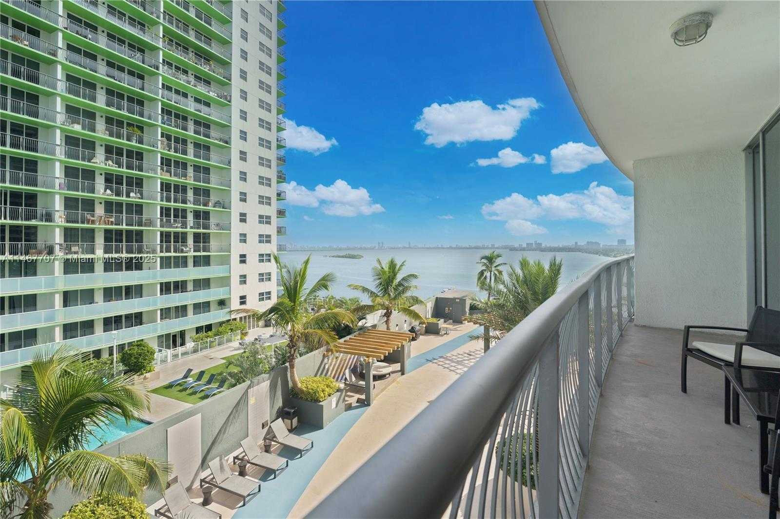 Small Image of 1750 NORTH BAYSHORE DR #1405, Miami Number 3