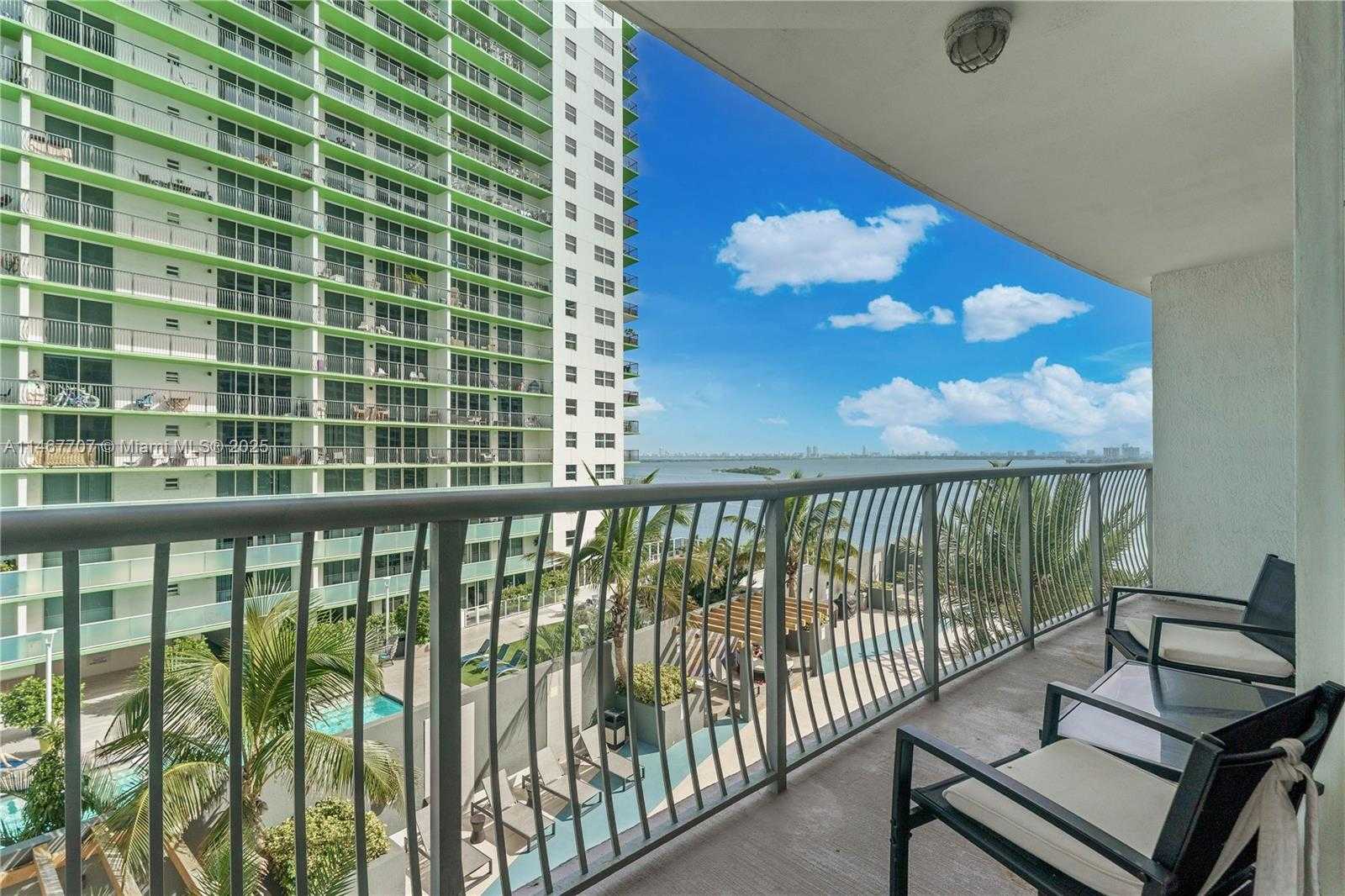 Small Image of 1750 NORTH BAYSHORE DR #1405, Miami Number 31