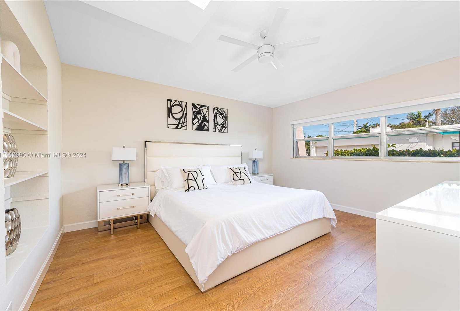 Small Image of 2500 NORTH EAST 199TH ST, Miami Number 45