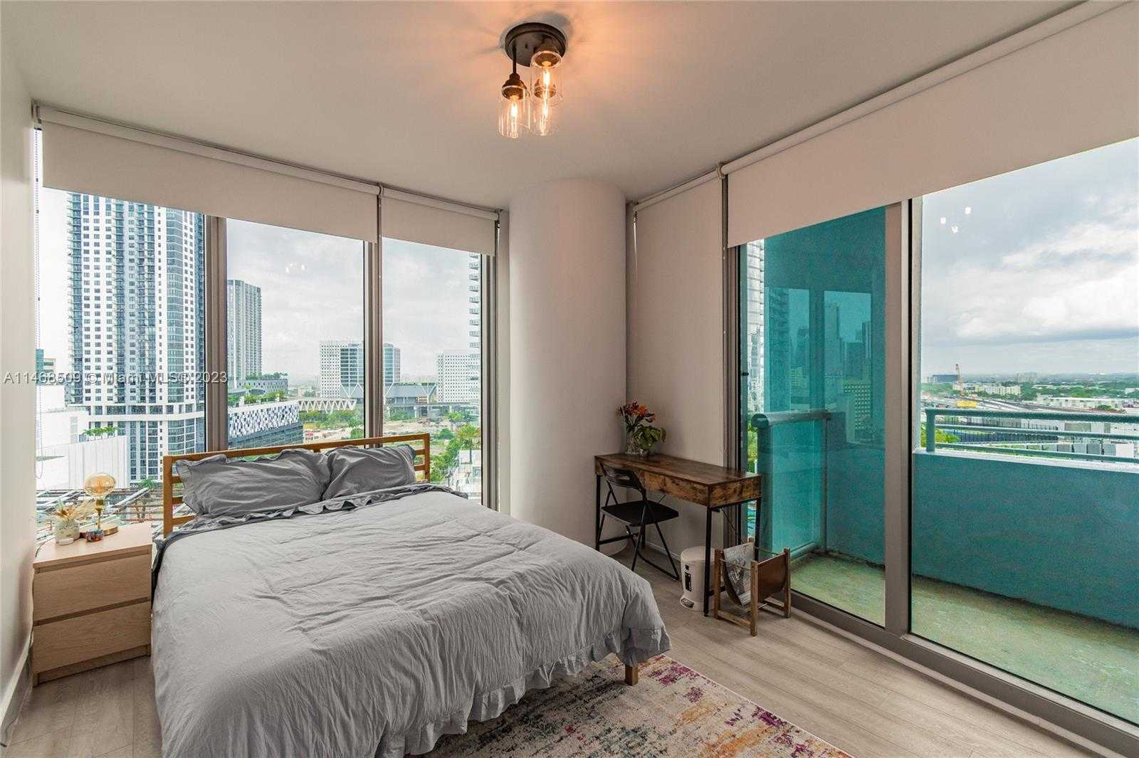 Small Image of 888 BISCAYNE BLVD #1601, Miami Number 22