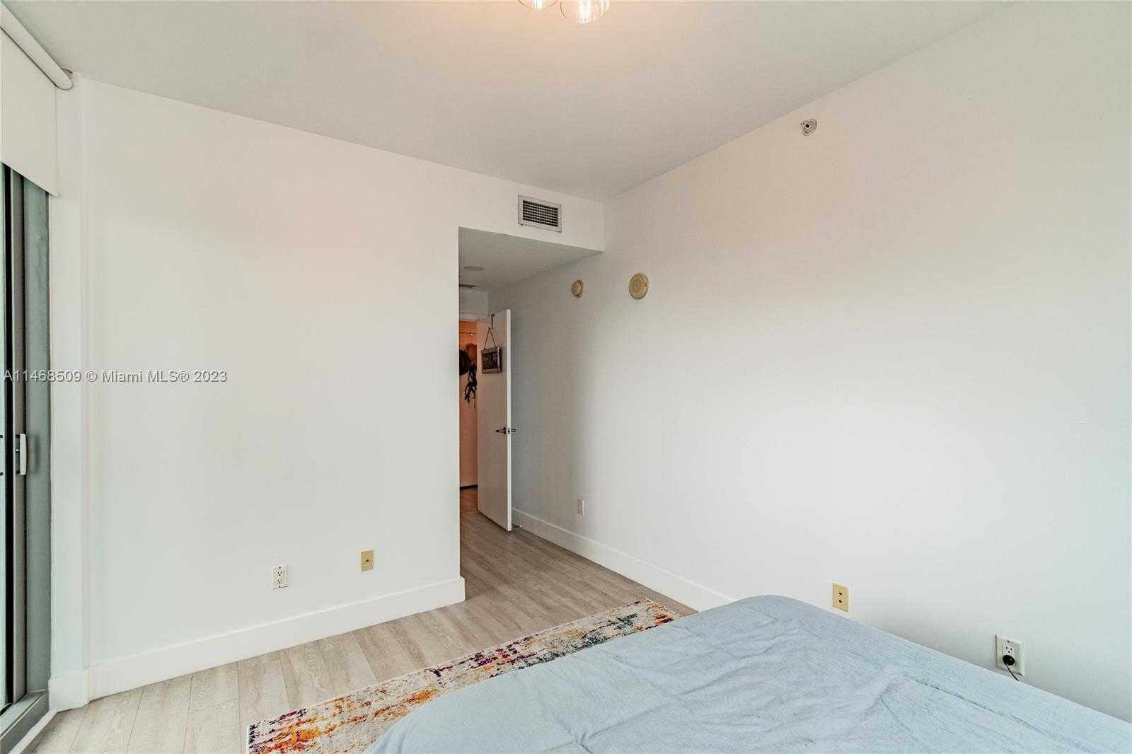 Small Image of 888 BISCAYNE BLVD #1601, Miami Number 24