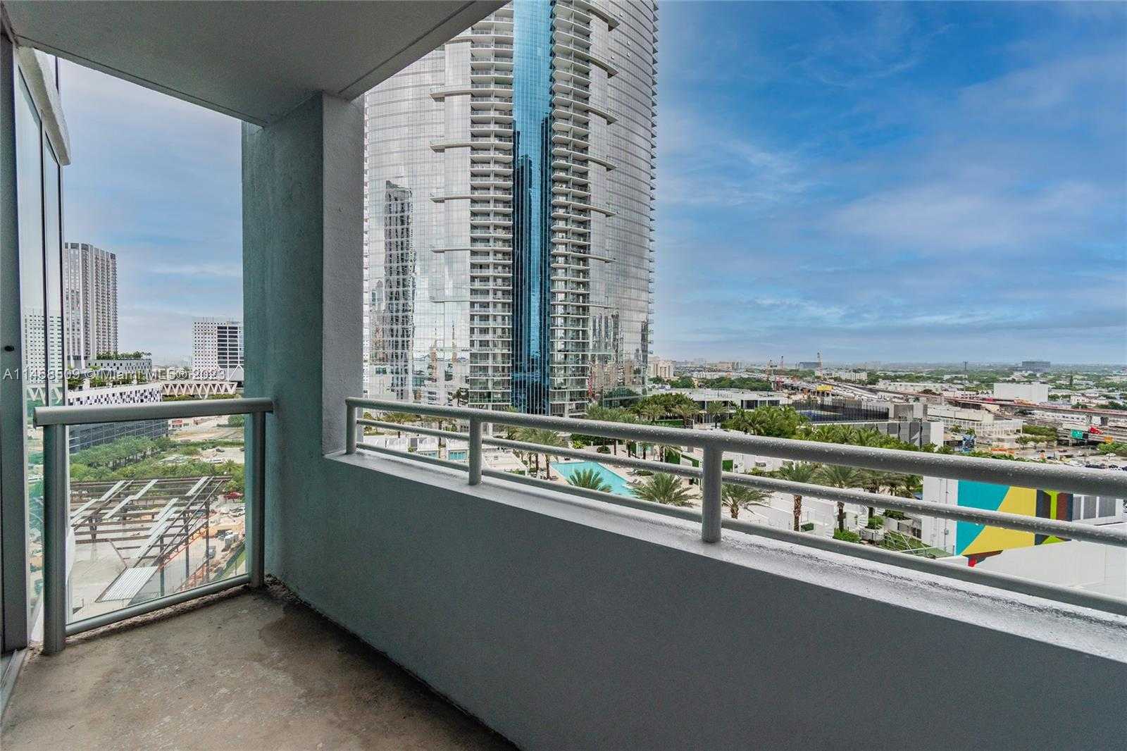Small Image of 888 BISCAYNE BLVD #1601, Miami Number 26