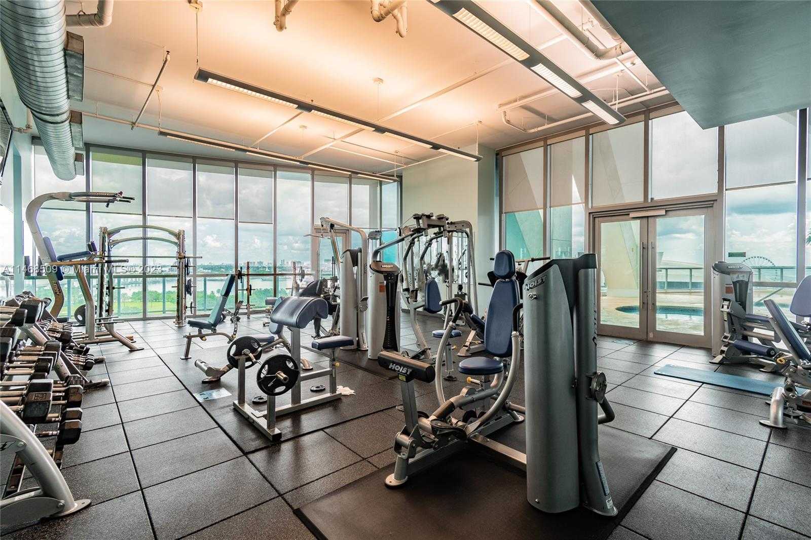 Small Image of 888 BISCAYNE BLVD #1601, Miami Number 33