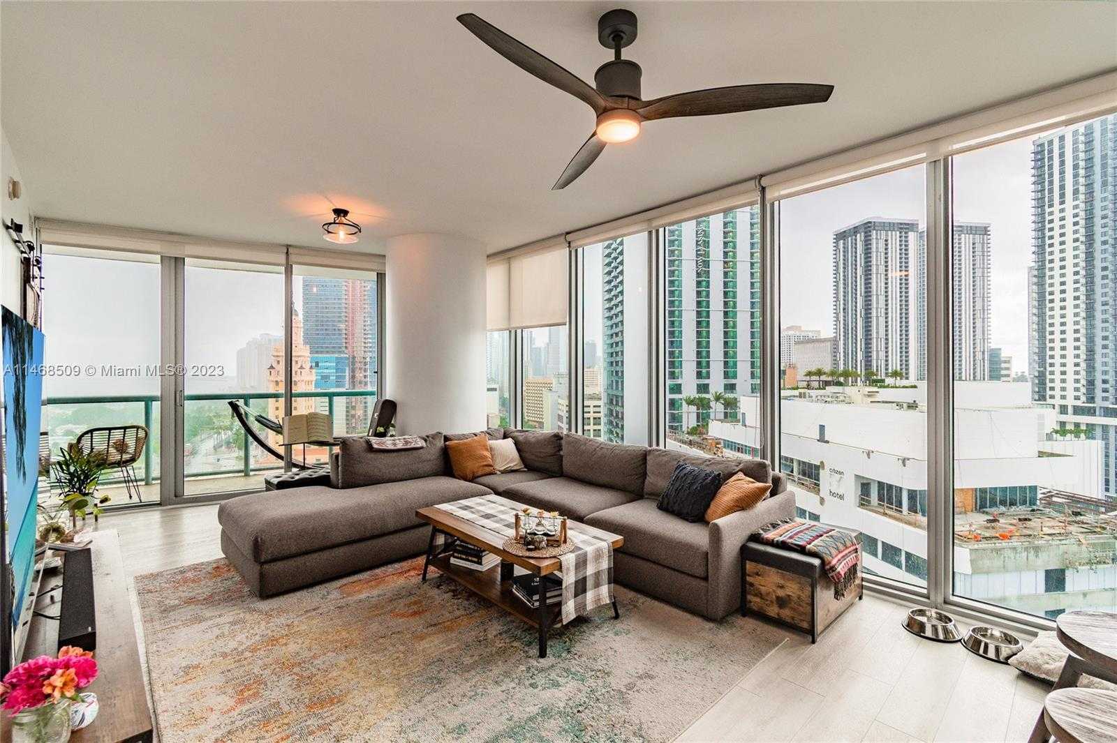 Small Image of 888 BISCAYNE BLVD #1601, Miami Number 8