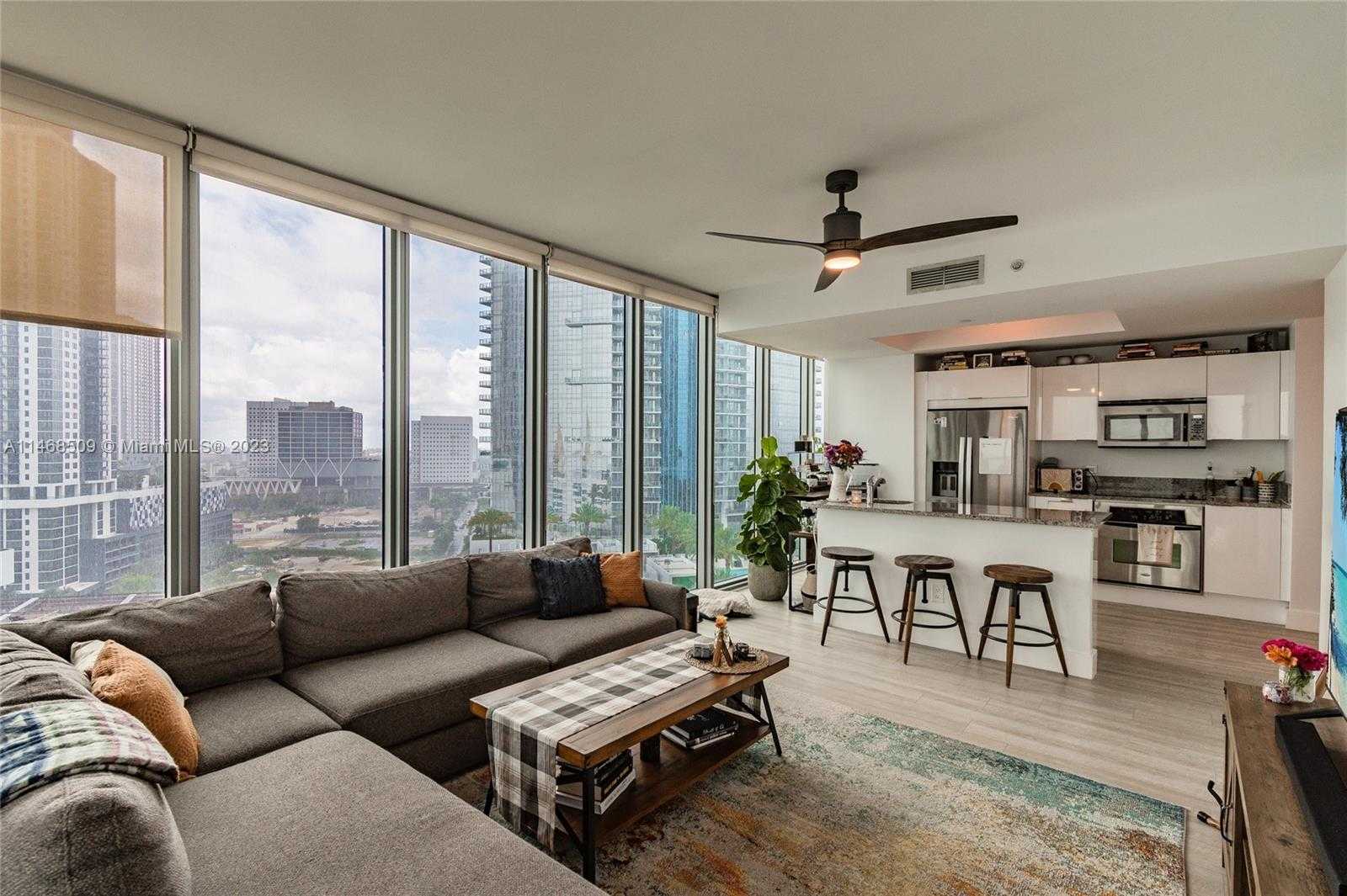 Small Image of 888 BISCAYNE BLVD #1601, Miami Number 9