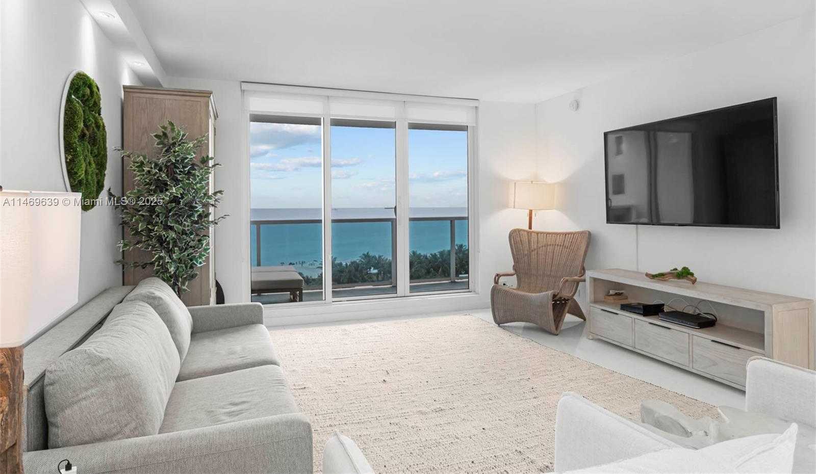 Small Image of 2301 COLLINS AVE #940, Miami Beach Number 4