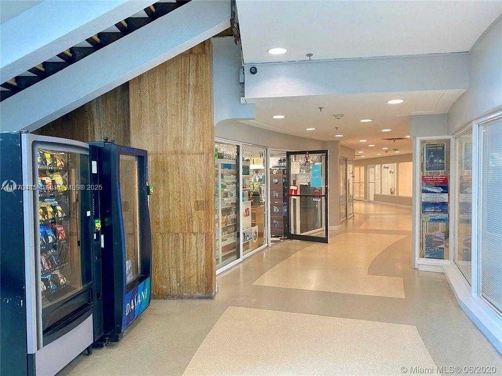 Small Image of 5445 COLLINS AVE #528, Miami Beach Number 34