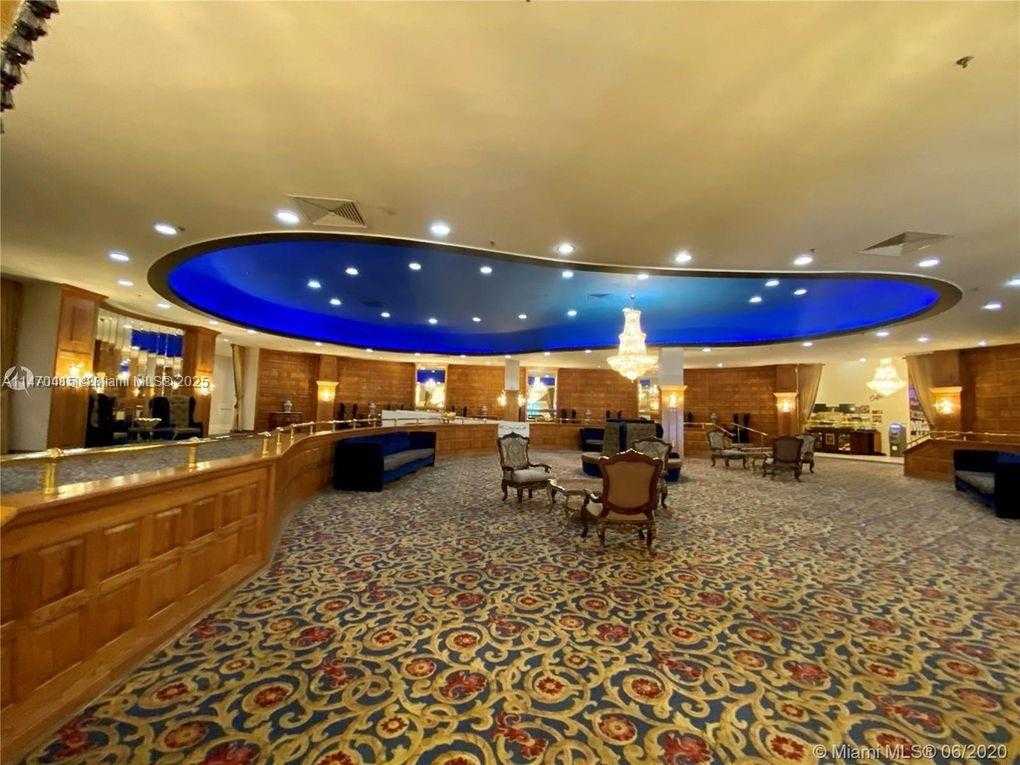 Small Image of 5445 COLLINS AVE #528, Miami Beach Number 36