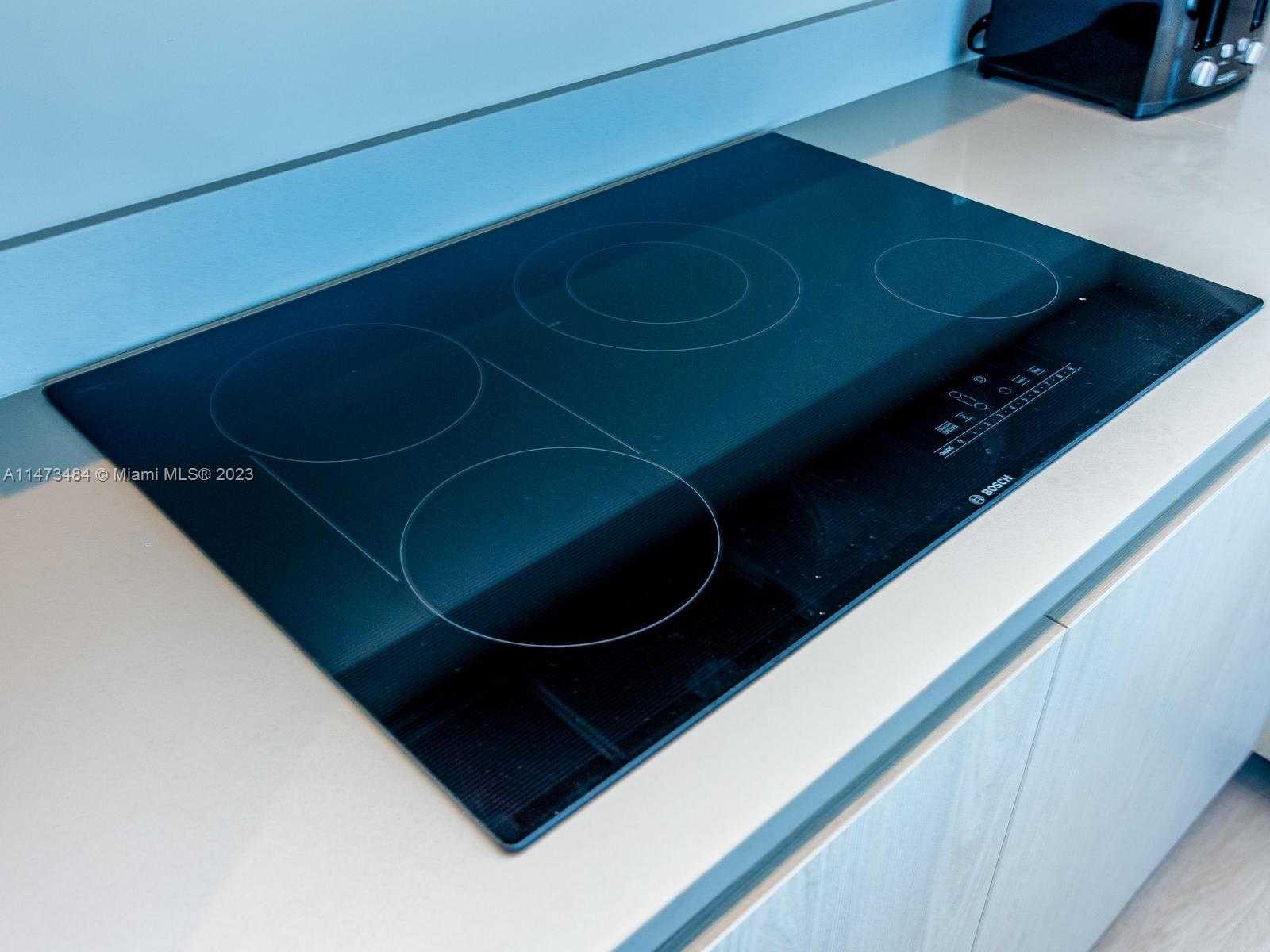 Small Image of 4010 SOUTH OCEAN DR #1404, Hollywood Number 11