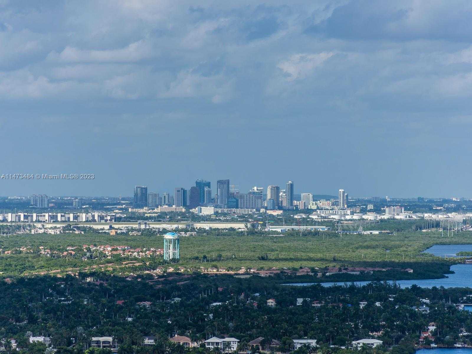 Small Image of 4010 SOUTH OCEAN DR #1404, Hollywood Number 22