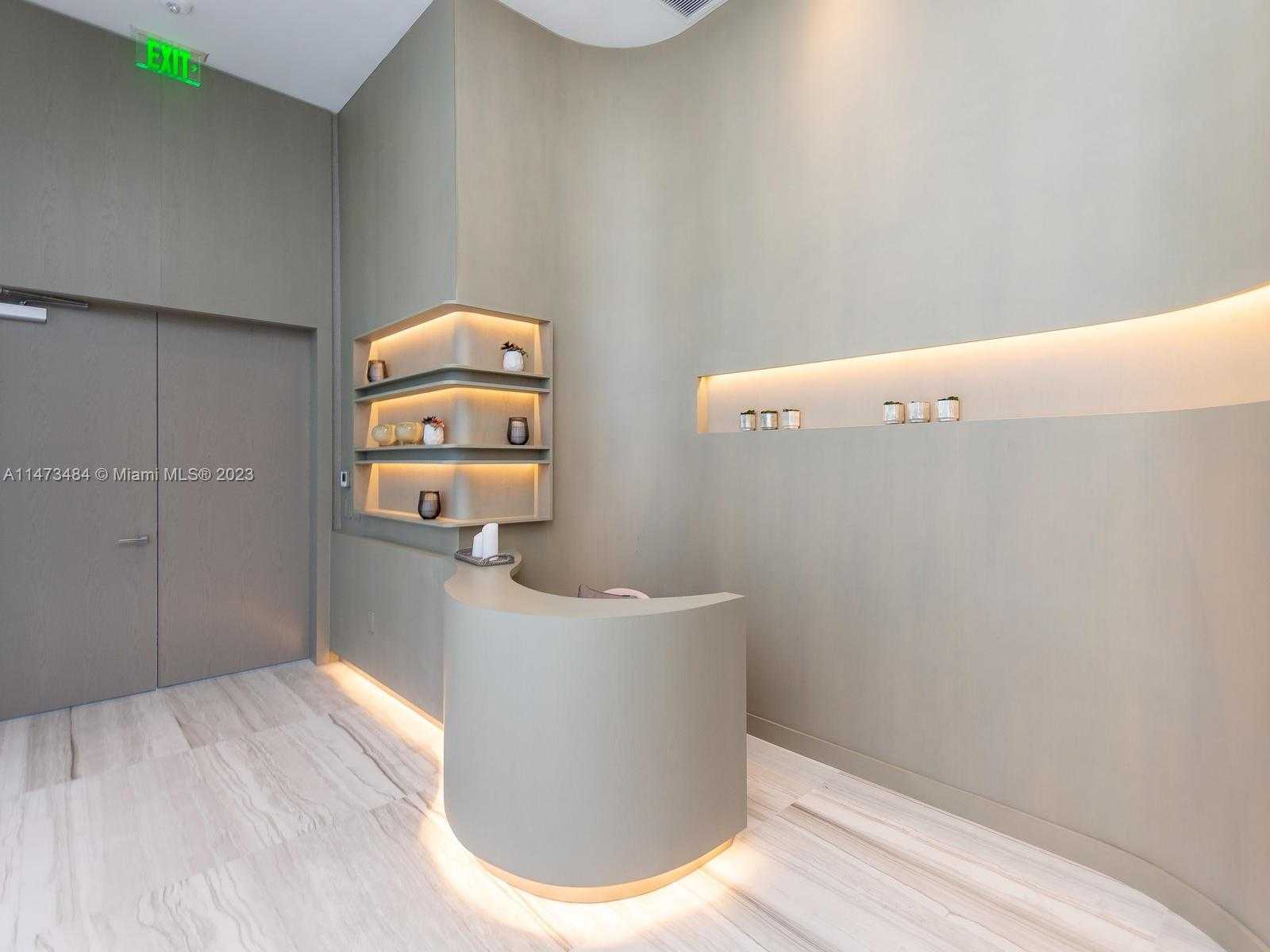 Small Image of 4010 SOUTH OCEAN DR #1404, Hollywood Number 40