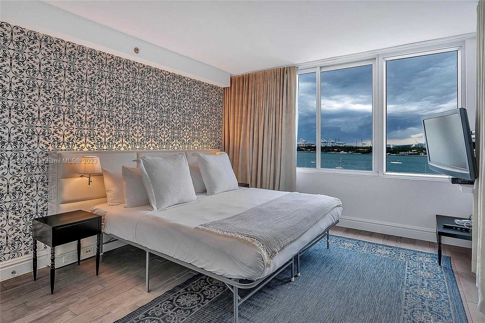Small Image of Miami Beach Number 11
