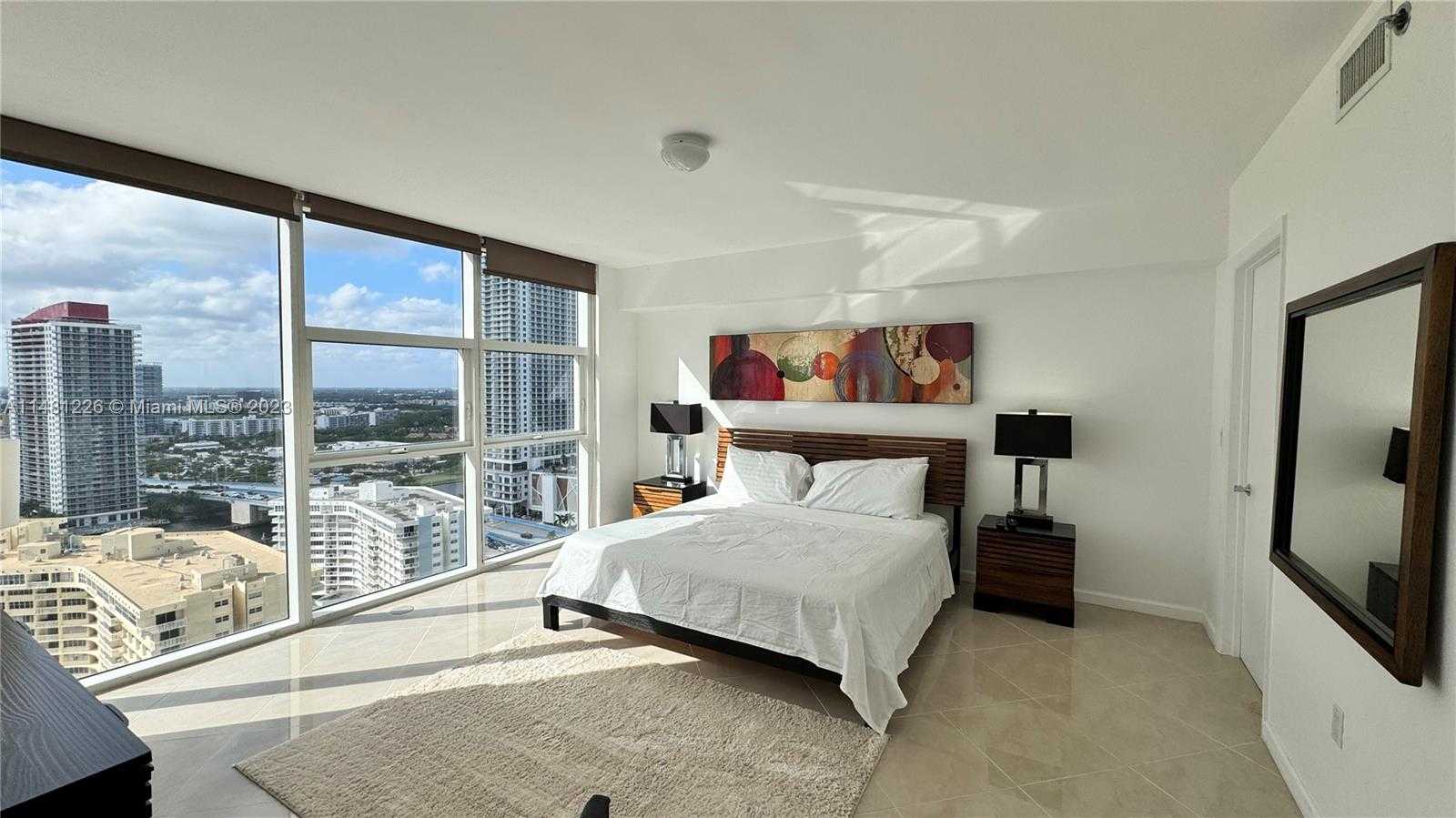 Small Image of 1830 SOUTH OCEAN DR #2407, Hallandale Beach Number 22