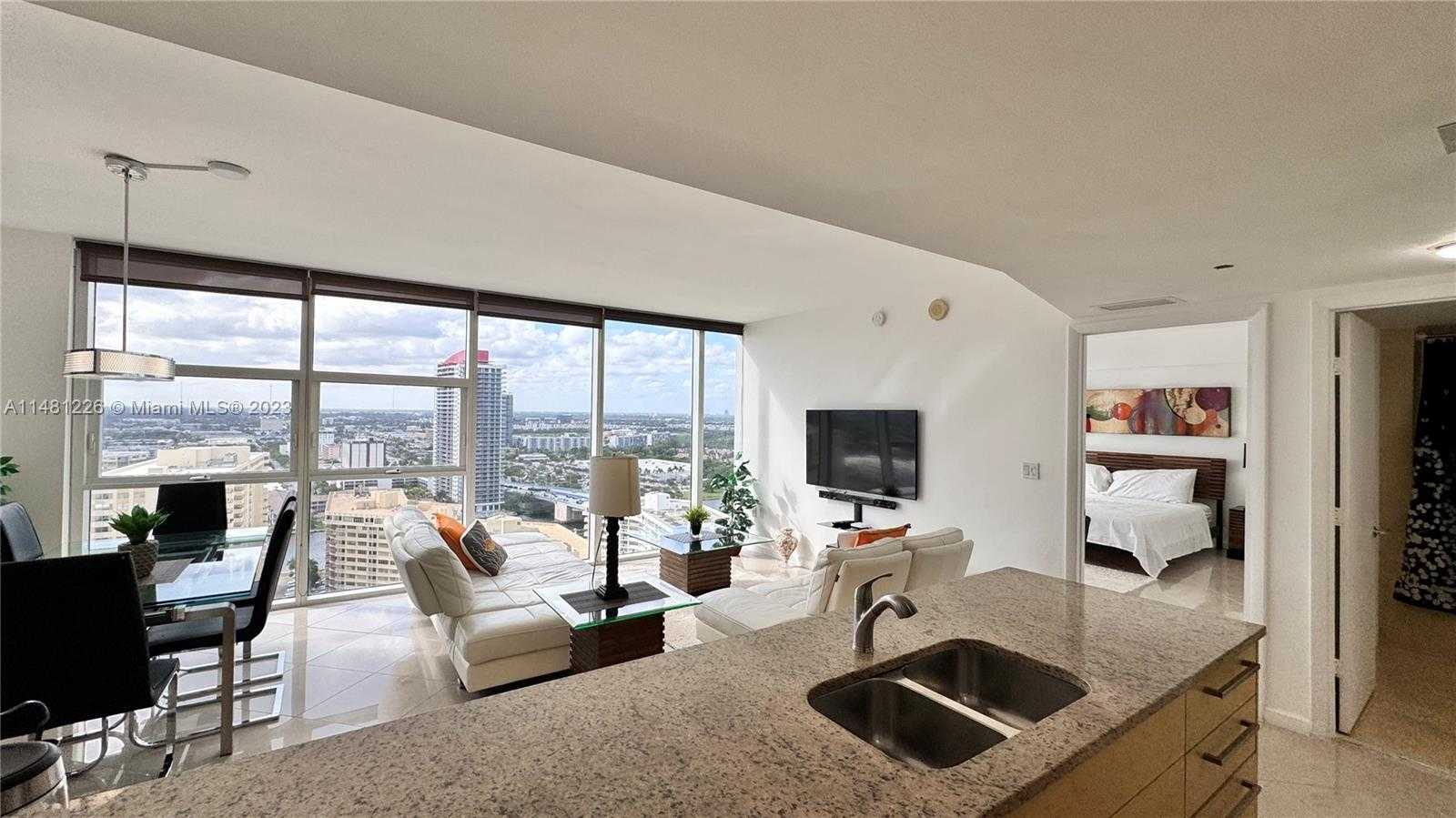 Small Image of 1830 SOUTH OCEAN DR #2407, Hallandale Beach Number 4
