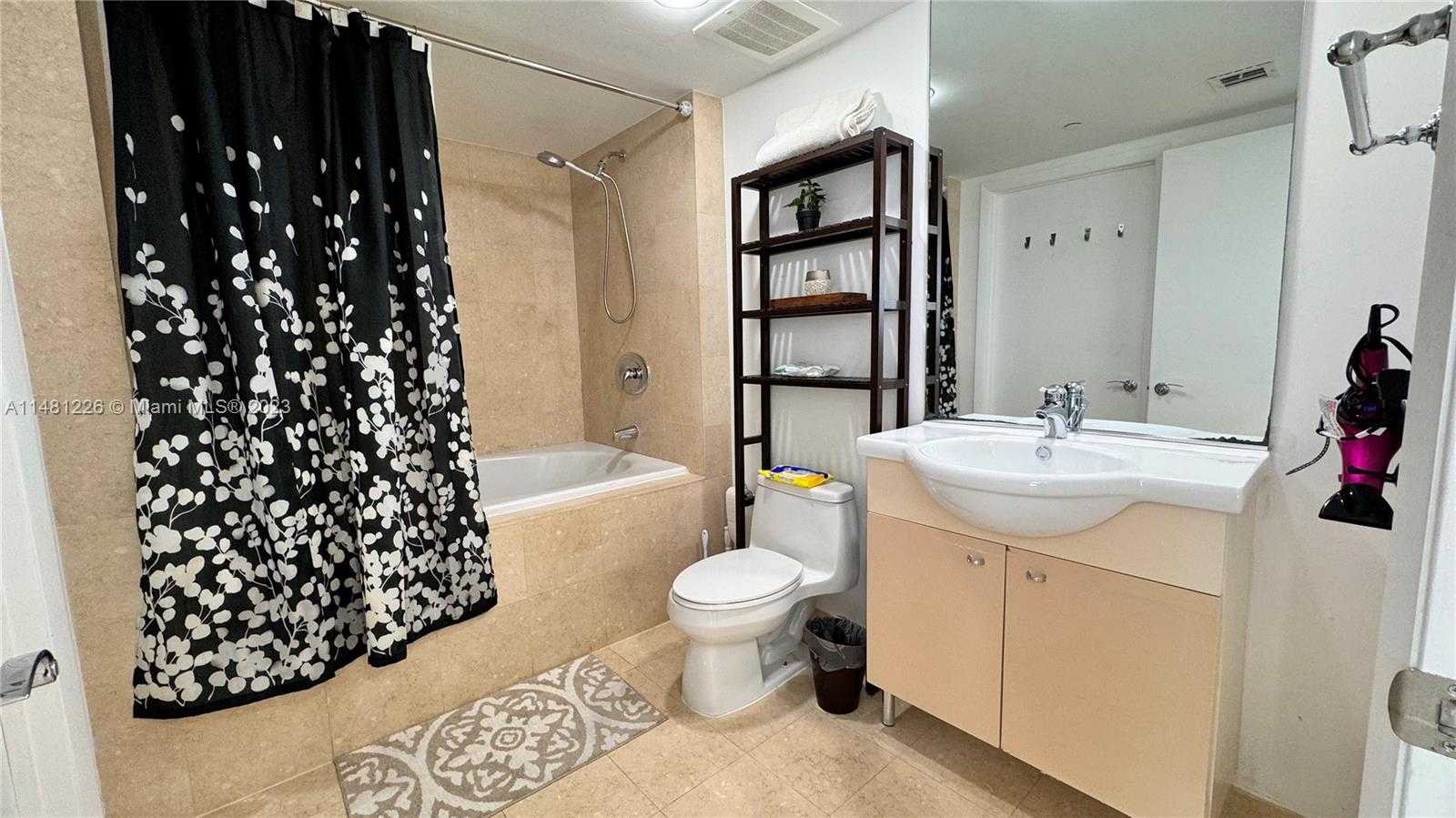 Small Image of 1830 SOUTH OCEAN DR #2407, Hallandale Beach Number 6