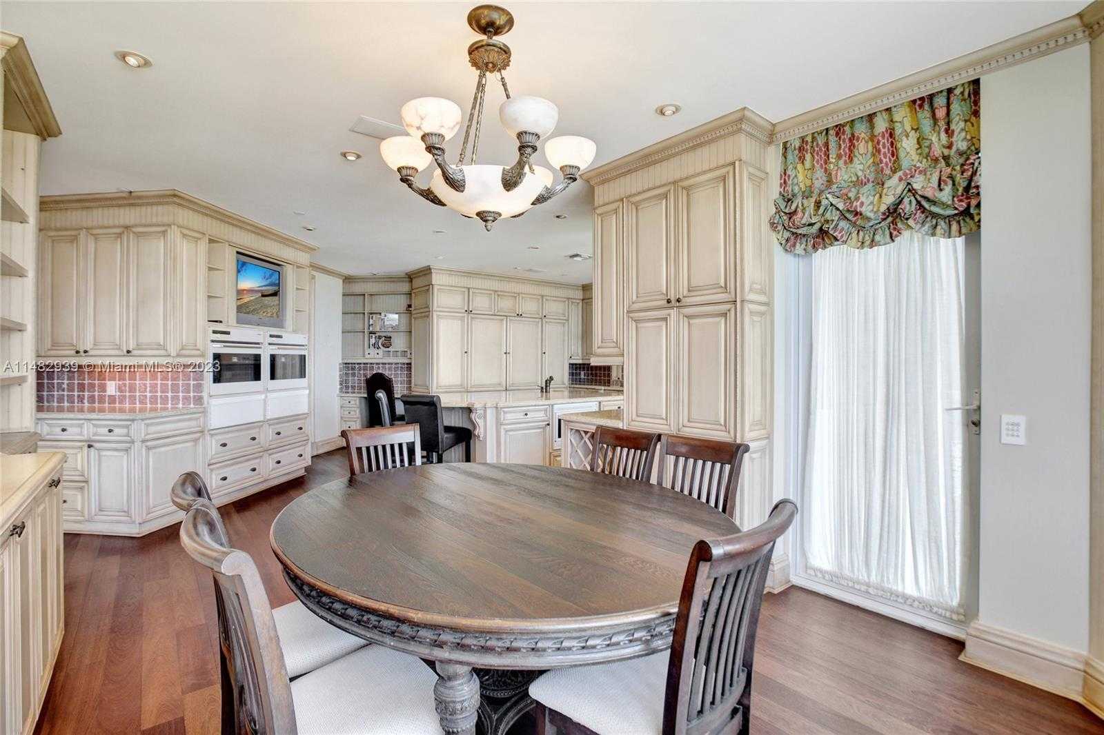 Small Image of 6051 NORTH OCEAN DR #PH5, Hollywood Number 19