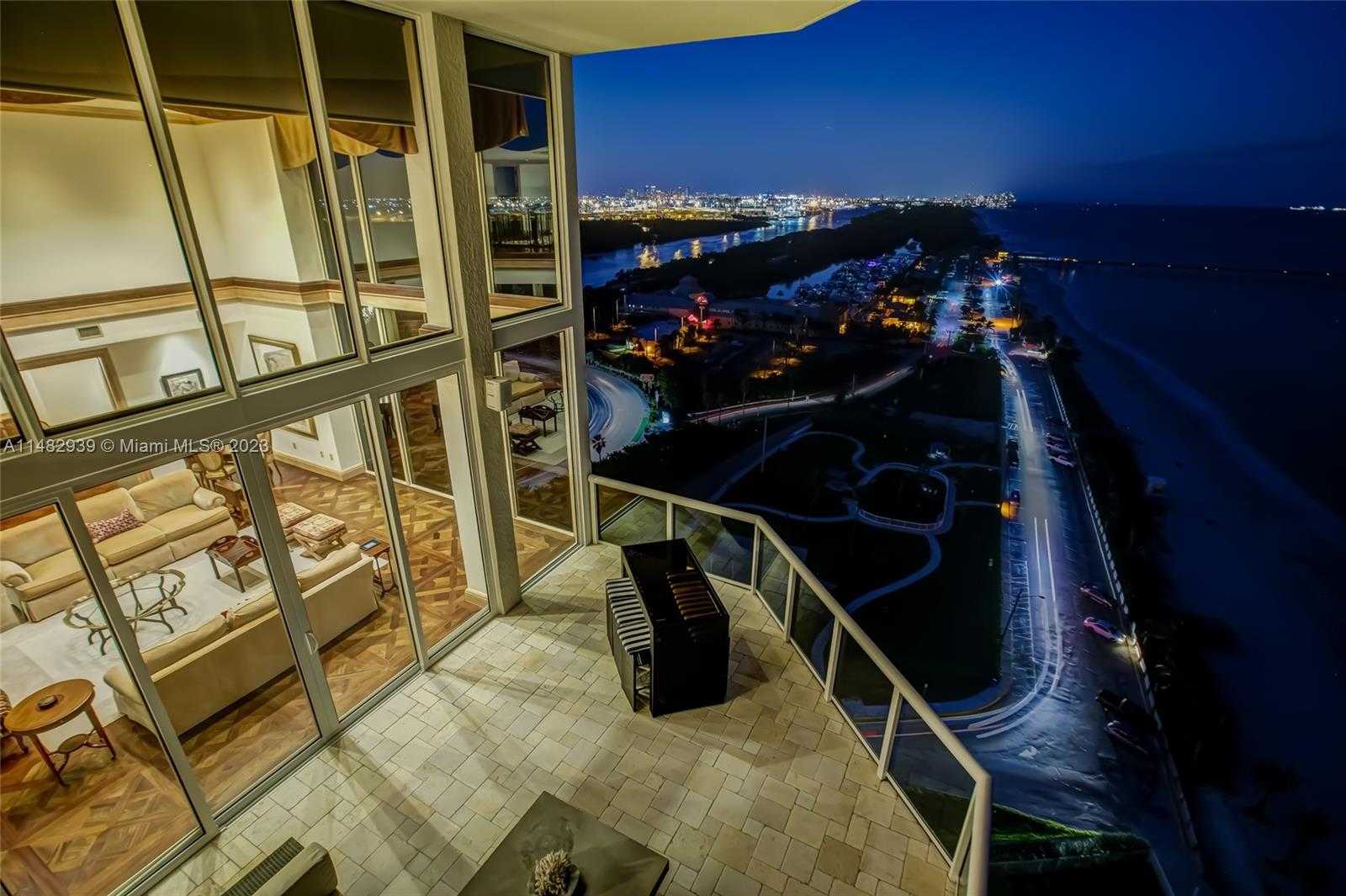 Small Image of 6051 NORTH OCEAN DR #PH5, Hollywood Number 42