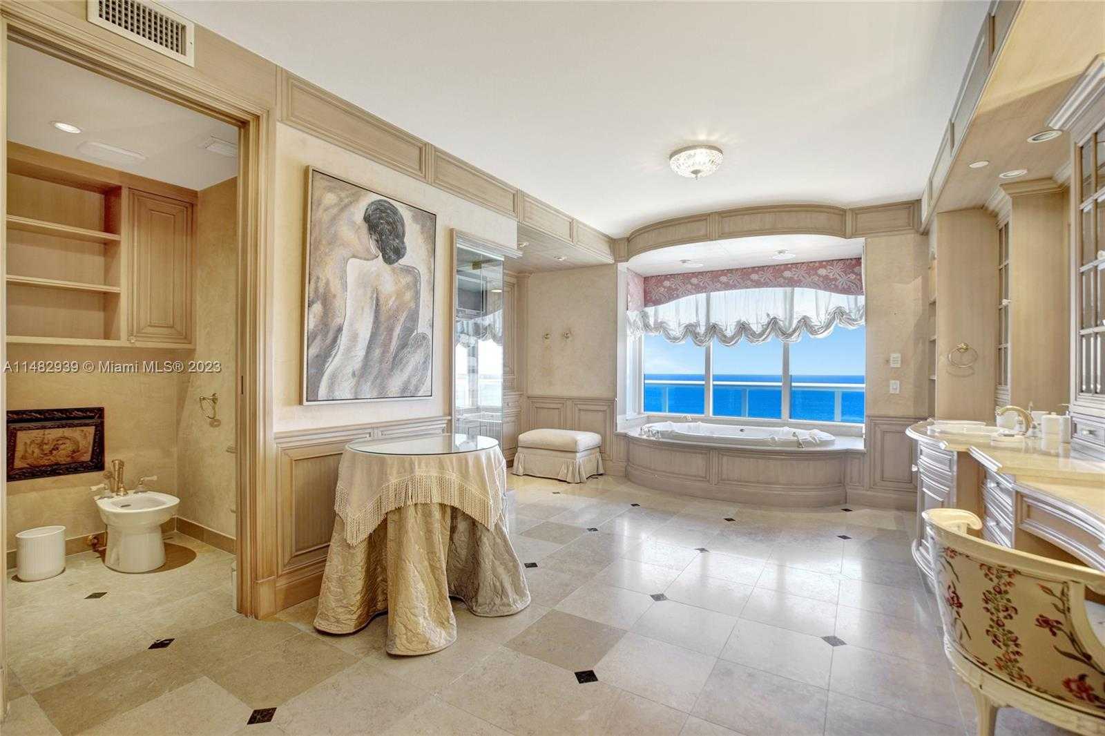 Small Image of 6051 NORTH OCEAN DR #PH5, Hollywood Number 47
