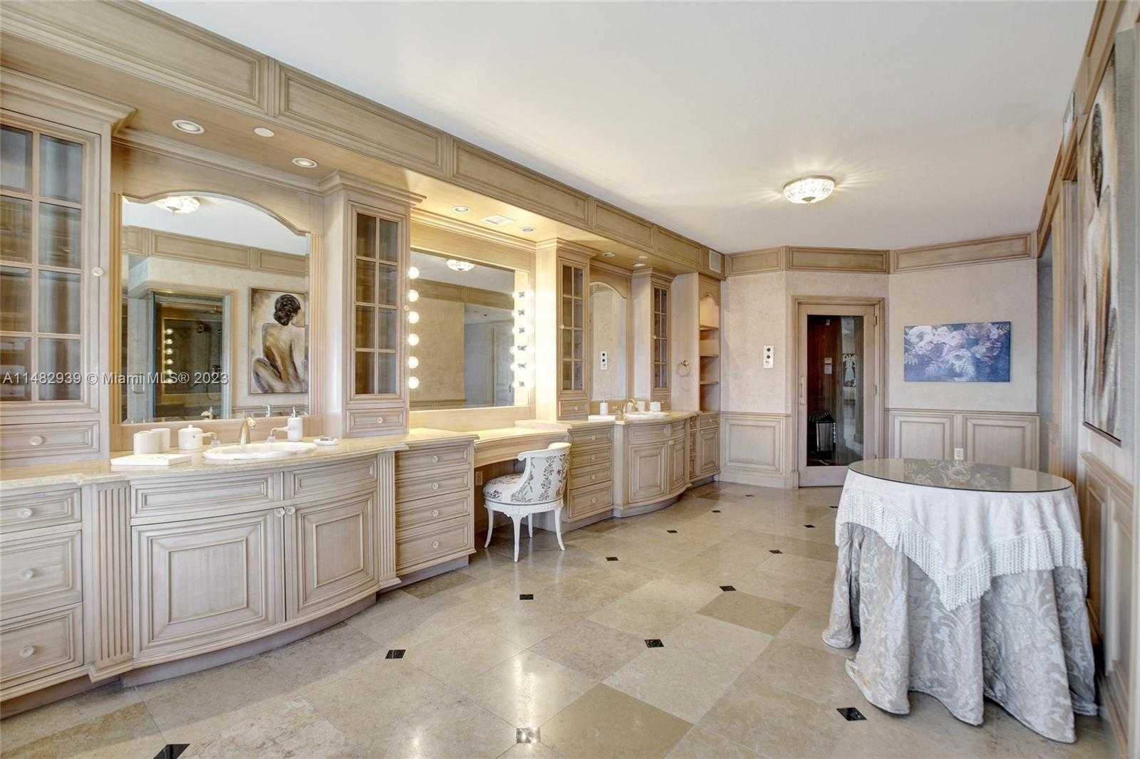 Small Image of 6051 NORTH OCEAN DR #PH5, Hollywood Number 49