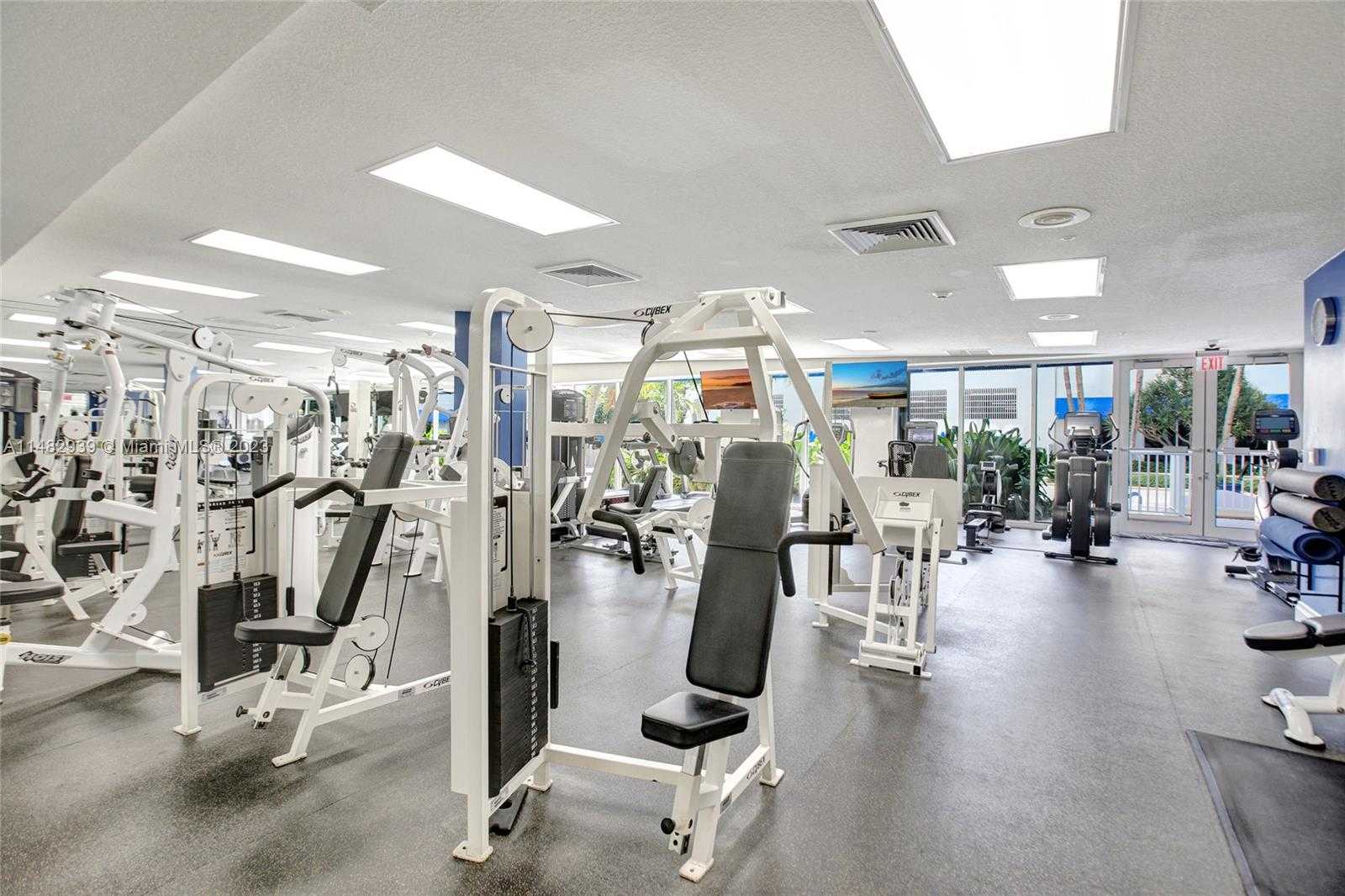 Small Image of 6051 NORTH OCEAN DR #PH5, Hollywood Number 80