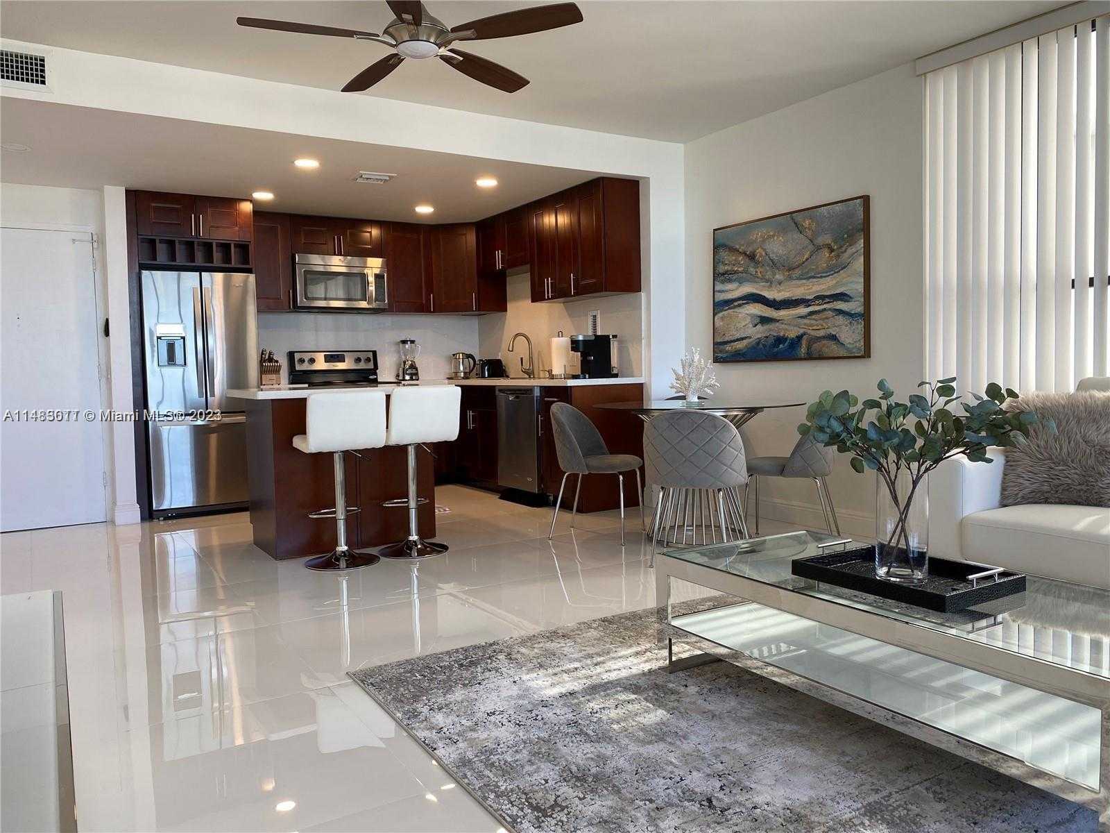 Small Image of 3505 SOUTH OCEAN DR #606, Hollywood Number 9