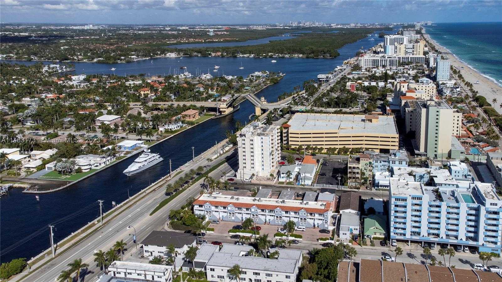 Small Image of 353 VIRGINIA ST, Hollywood Number 33