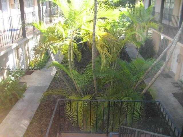 Small Image of 10776 NORTH KENDALL DR #F16, Miami Number 18