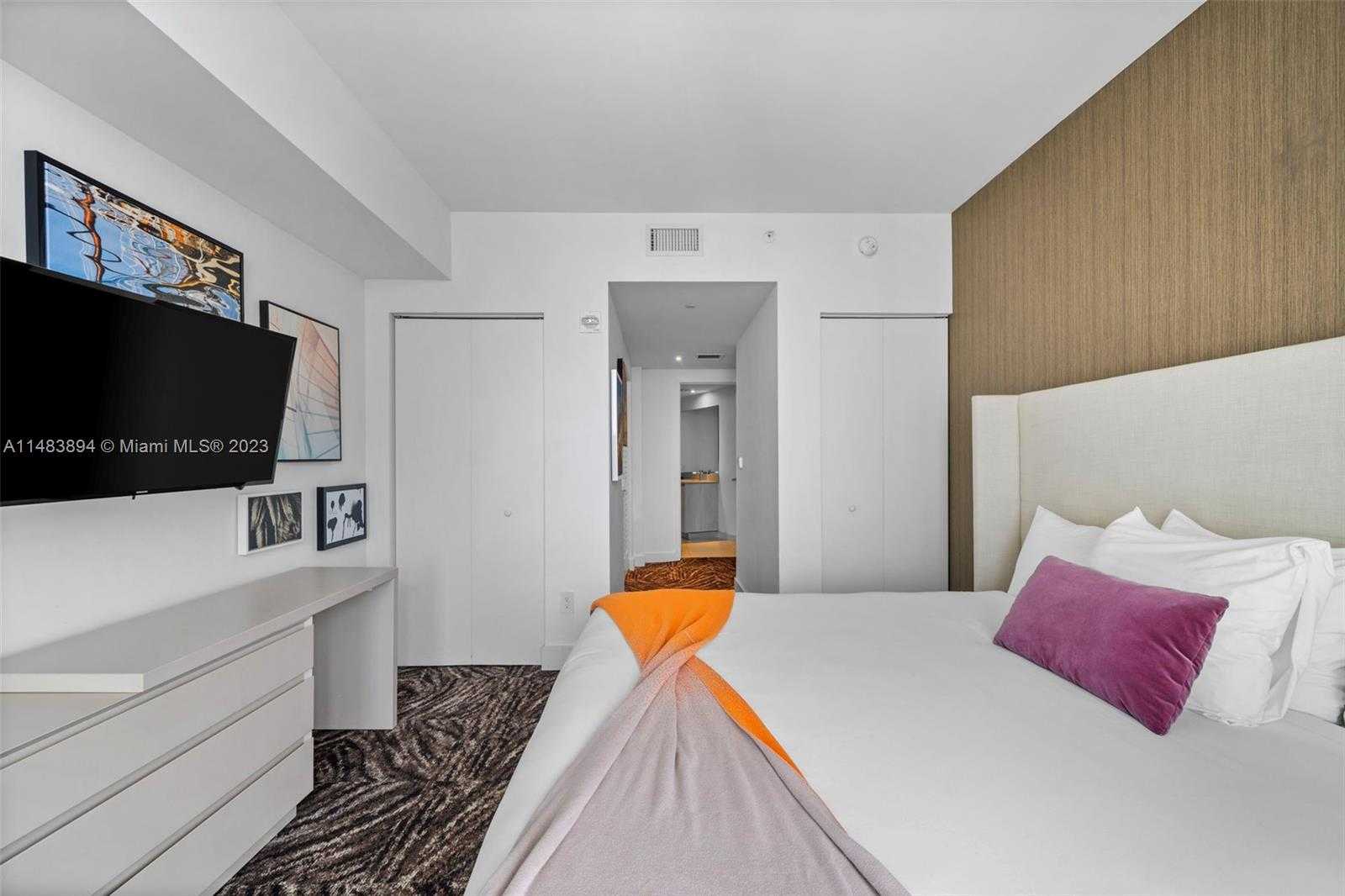 Small Image of 4111 SOUTH OCEAN DR #1406, Hollywood Number 24