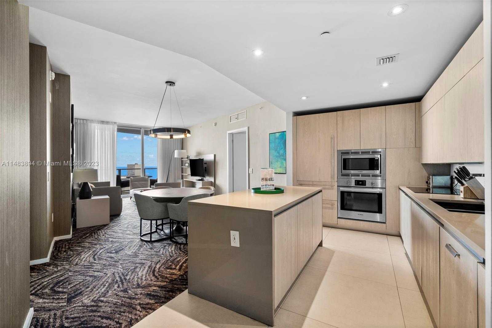 Small Image of 4111 SOUTH OCEAN DR #1406, Hollywood Number 8