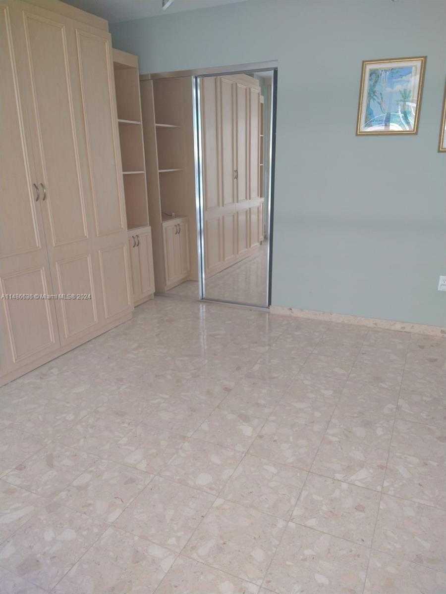 Small Image of 9341 COLLINS AVE #904, Surfside Number 16