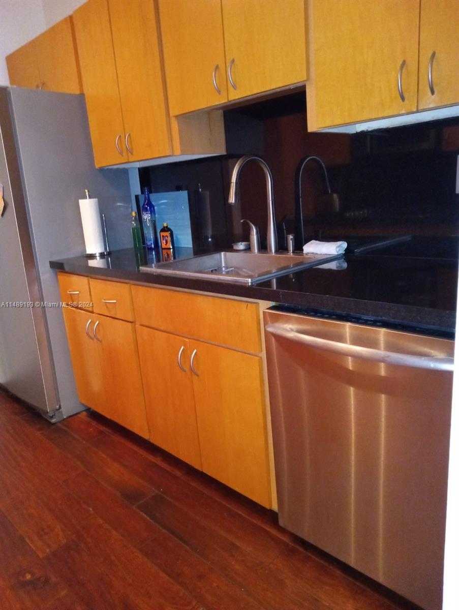 Small Image of 100 LINCOLN RD #814, Miami Beach Number 11