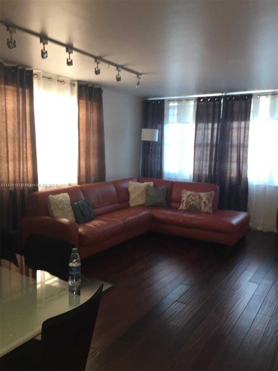 Small Image of 100 LINCOLN RD #814, Miami Beach Number 14