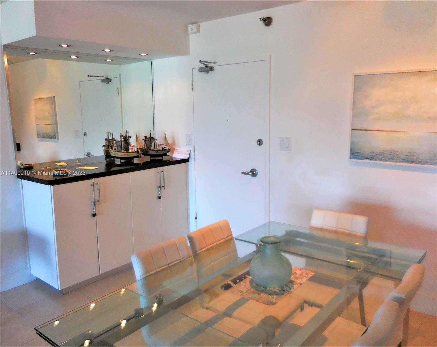 Small Image of 5151 COLLINS AVE #519, Miami Beach Number 11