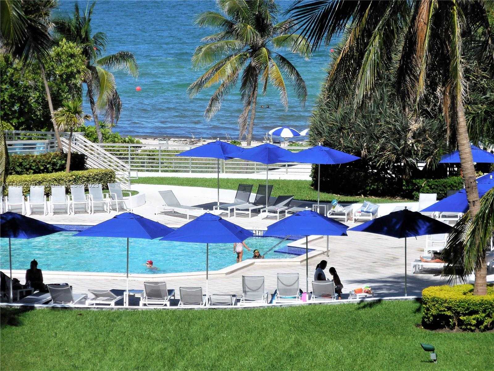 Small Image of 5151 COLLINS AVE #519, Miami Beach Number 3
