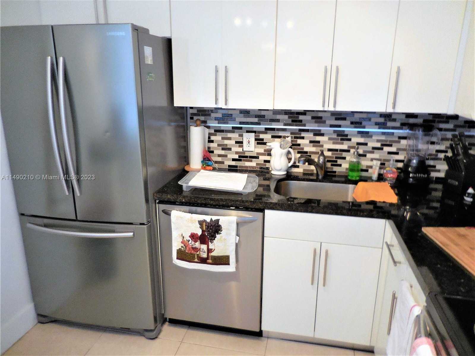 Small Image of 5151 COLLINS AVE #519, Miami Beach Number 41