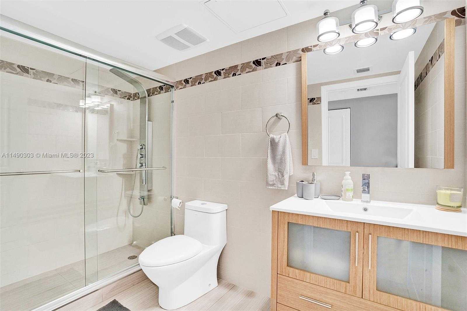 Small Image of 16699 COLLINS AVE #1908, Sunny Isles Beach Number 16