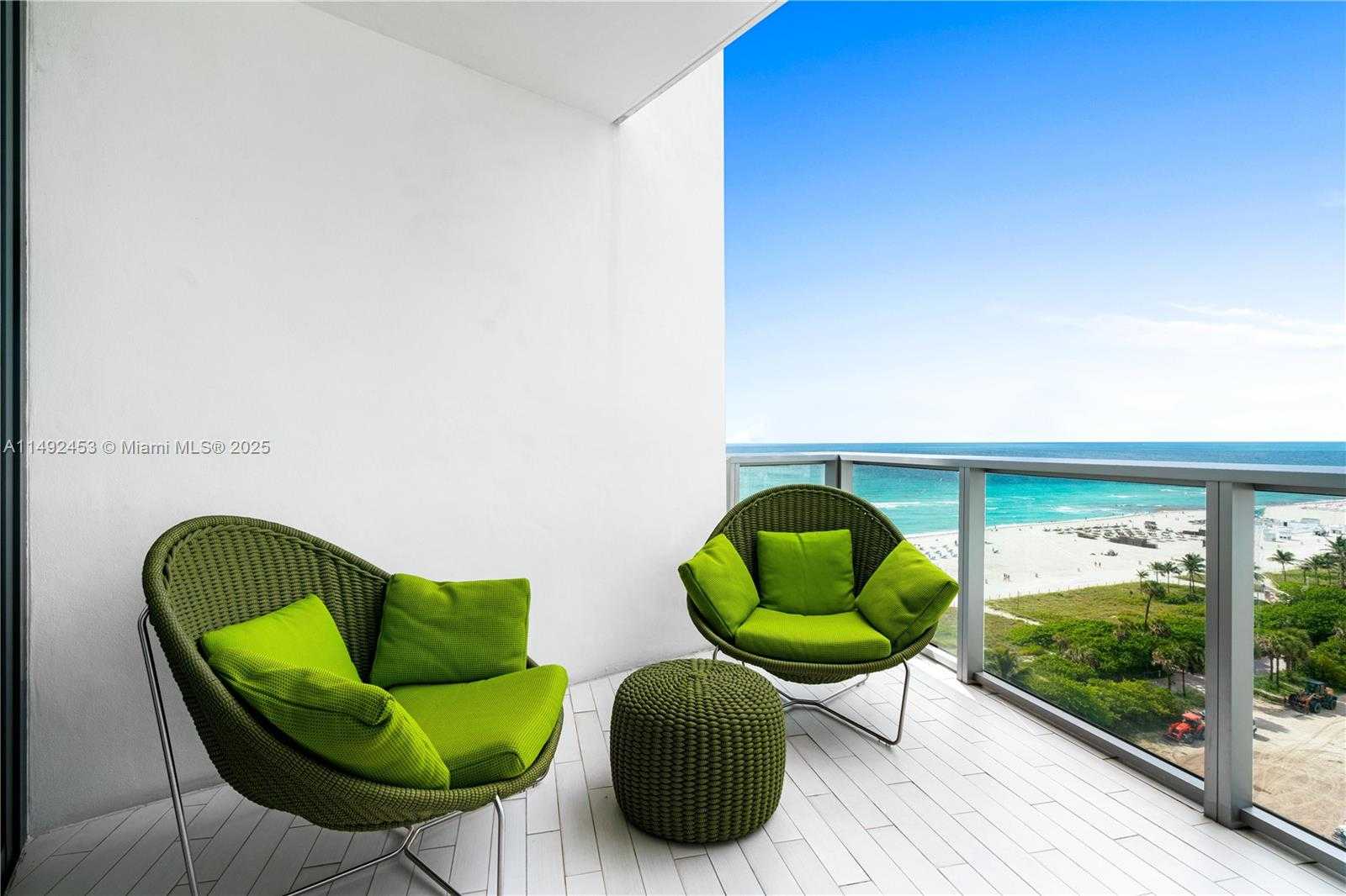Small Image of 2201 COLLINS AVE #1226, Miami Beach Number 6